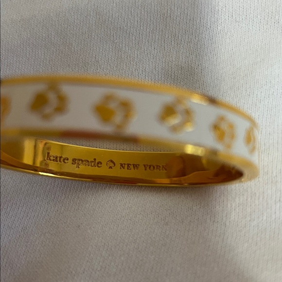 Kate Spade Gold and White Paw Bangle - Picture 7 of 8